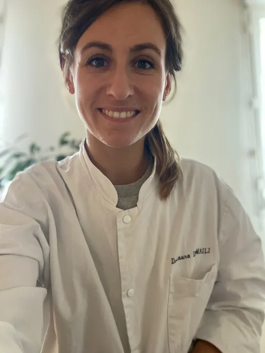 Dr Laura Dzemaili, maison de santé caducee l'etrat